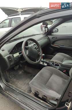 Седан Nissan Maxima 1995 в Одесі