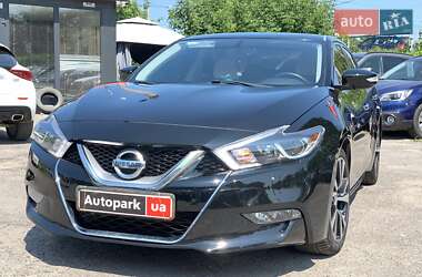 Седан Nissan Maxima 2017 в Виннице