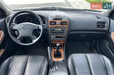 Седан Nissan Maxima 2004 в Одессе