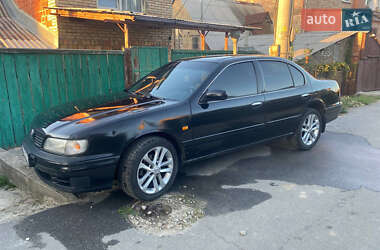 Седан Nissan Maxima 1999 в Києві
