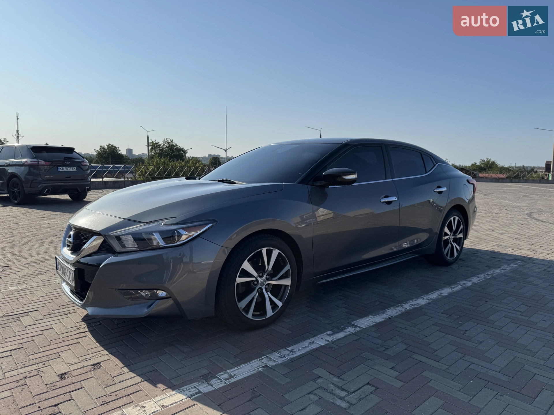 2017 Nissan Maxima - мініатюра 14