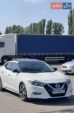 Седан Nissan Maxima 2018 в Киеве