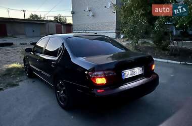 Седан Nissan Maxima 2002 в 