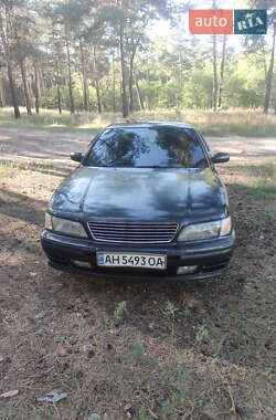 Седан Nissan Maxima 1995 в  фото 6 Седан Nissan Maxima 1995 в