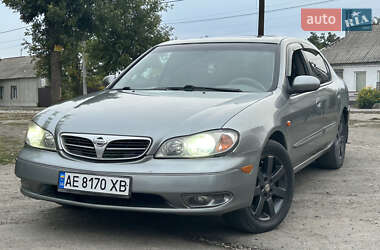 Седан Nissan Maxima 2002 в Днепре