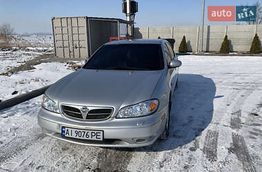 Седан Nissan Maxima 2001 в Днепре