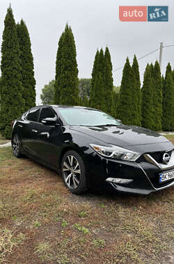 Седан Nissan Maxima 2017 в Киеве