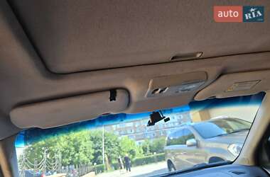 Седан Nissan Maxima 2001 в 