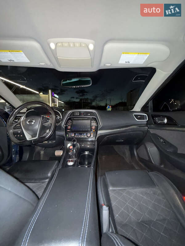 Седан Nissan Maxima 2015 в Одессе