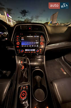 Седан Nissan Maxima 2015 в 