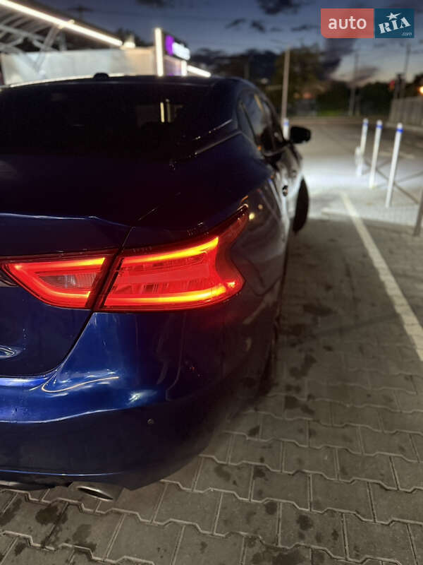 Седан Nissan Maxima 2015 в Одессе