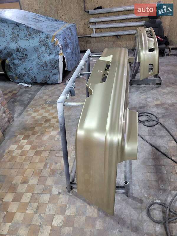 Седан Nissan Maxima 1997 в Одесі