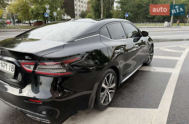 Седан Nissan Maxima 2019 в 