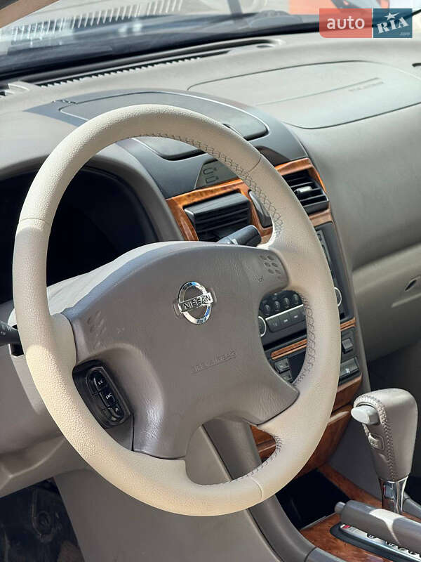 Седан Nissan Maxima 2004 в Сумах