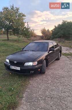 Седан Nissan Maxima 1996 в Здолбунове