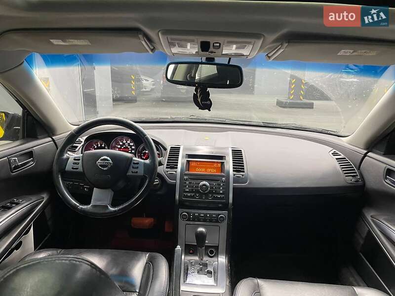 Седан Nissan Maxima 2007 в Чернівцях