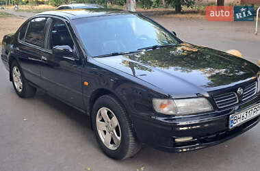Седан Nissan Maxima 1998 в Одессе