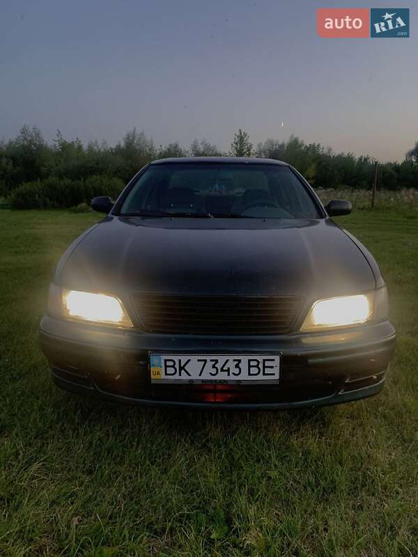 Седан Nissan Maxima 1995 в Дубровице фото 5 Седан Nissan Maxima 1995 в Дубровице