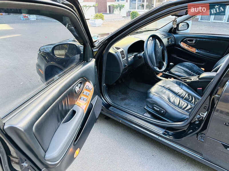 Седан Nissan Maxima 2003 в Одесі