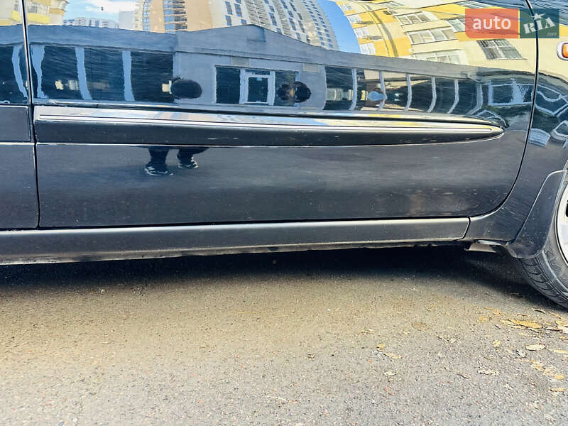 Седан Nissan Maxima 2003 в Одесі