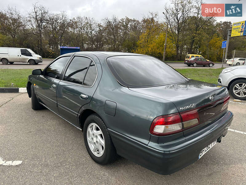 Седан Nissan Maxima 1998 в Одессе фото 3 Седан Nissan Maxima 1998 в Одессе