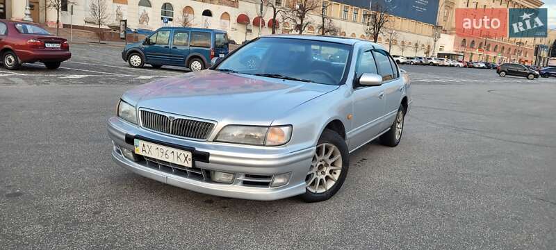 Седан Nissan Maxima 1998 в Харькове фото 8 Седан Nissan Maxima 1998 в Харькове
