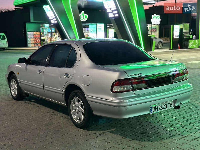 Седан Nissan Maxima 1998 в Одессе фото 6 Седан Nissan Maxima 1998 в Одессе
