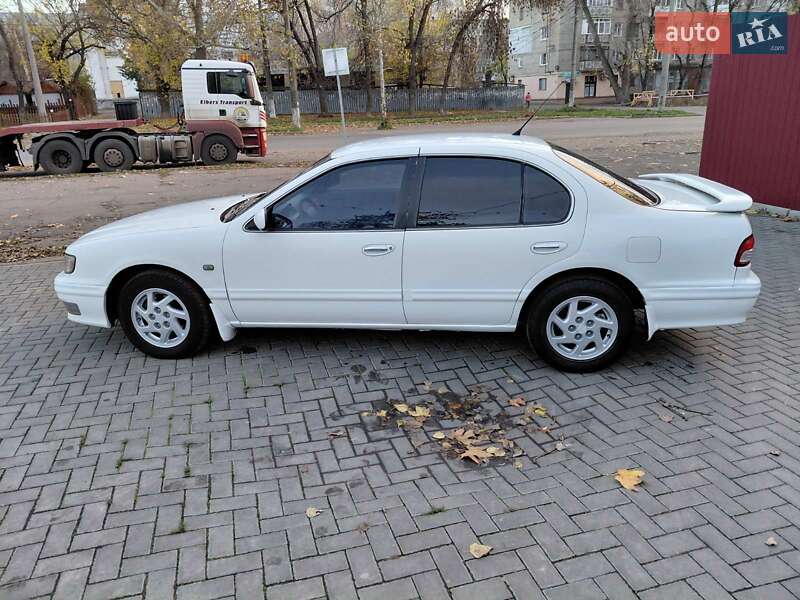Седан Nissan Maxima 1998 в Николаеве фото 2 Седан Nissan Maxima 1998 в Николаеве