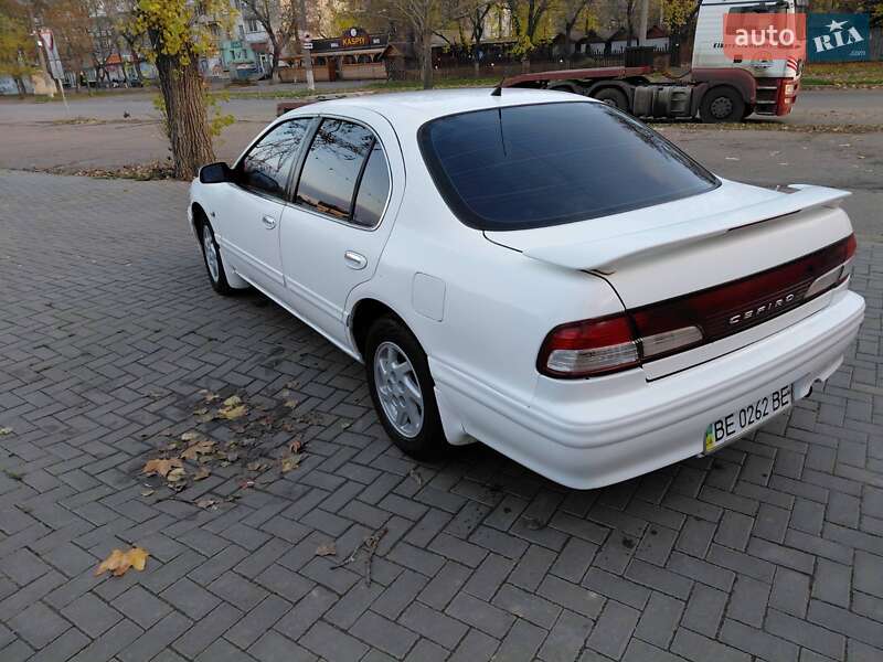 Седан Nissan Maxima 1998 в Николаеве фото 16 Седан Nissan Maxima 1998 в Николаеве