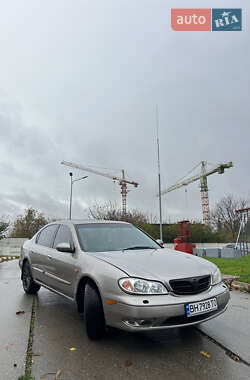 Седан Nissan Maxima 2001 в Одесі
