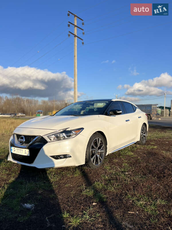 Седан Nissan Maxima 2017 в Нежине
