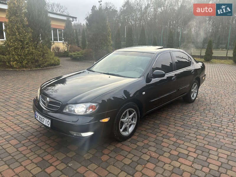 Седан Nissan Maxima 2003 в Рівному