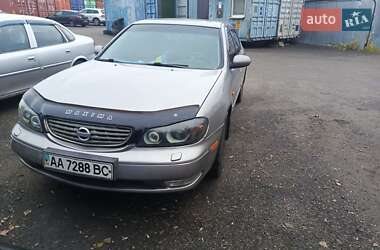 Седан Nissan Maxima 2000 в Києві