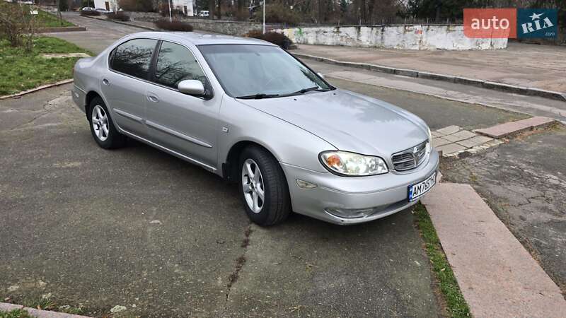 Седан Nissan Maxima 2002 в Житомире