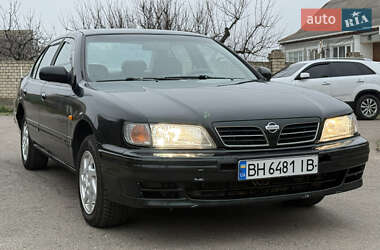 Седан Nissan Maxima 1998 в Одессе