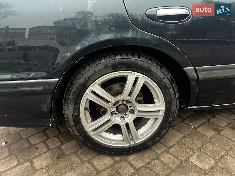 Седан Nissan Maxima 1995 в Луцке фото 5 Седан Nissan Maxima 1995 в Луцке