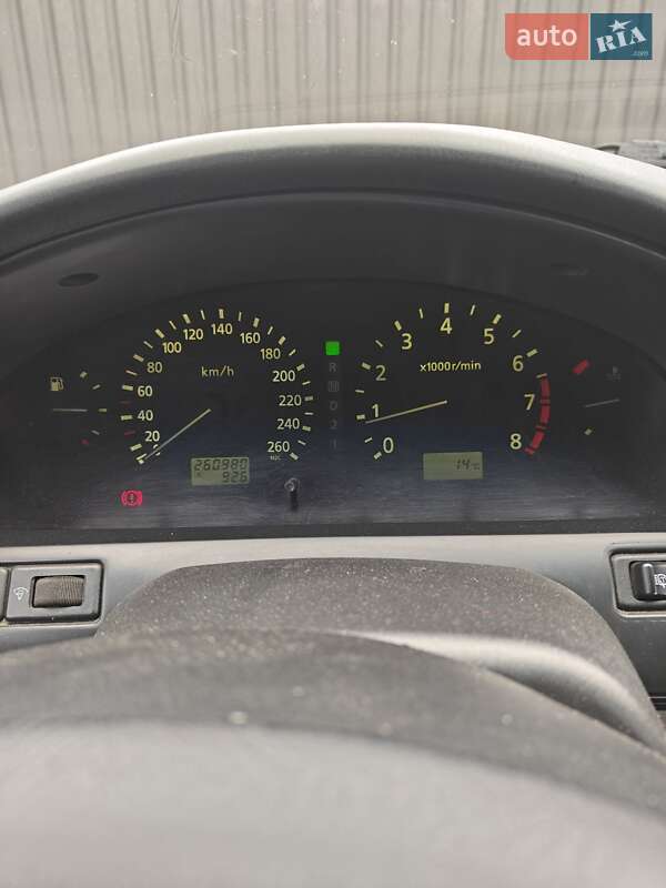 Седан Nissan Maxima 2003 в Одессе