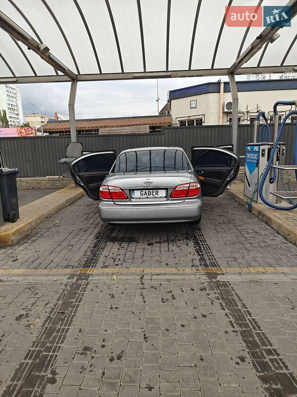 Седан Nissan Maxima 2003 в Одессе