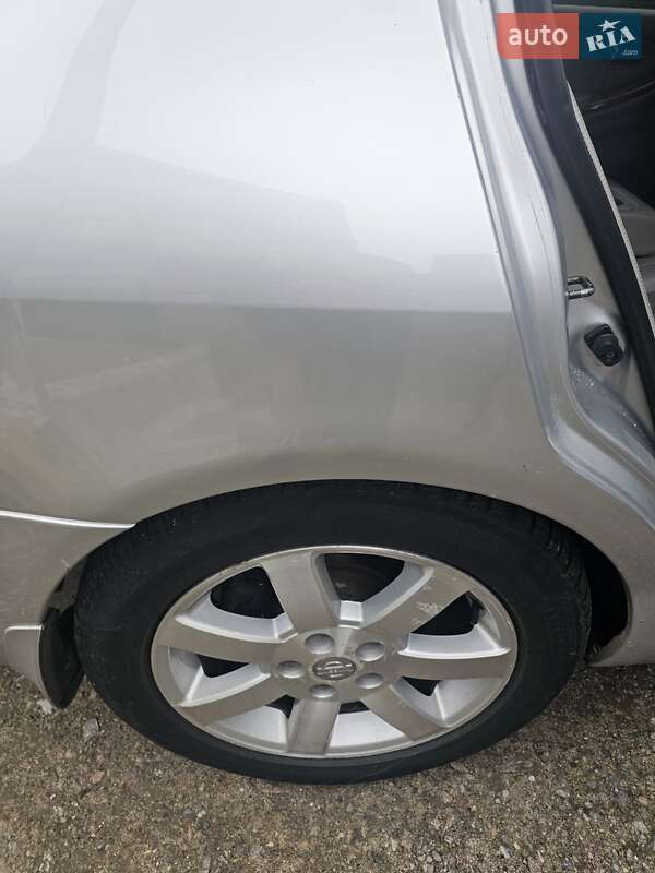 Седан Nissan Maxima 2003 в Запоріжжі