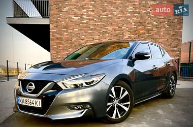 Седан Nissan Maxima 2017 в Киеве