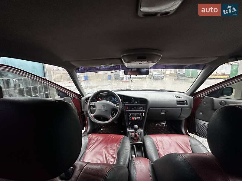 Седан Nissan Maxima 1993 в Одесі