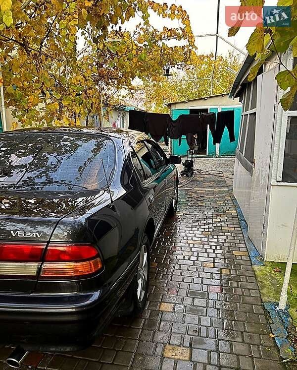 Седан Nissan Maxima 1995 в Сарате