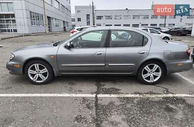 Седан Nissan Maxima 2004 в Киеве