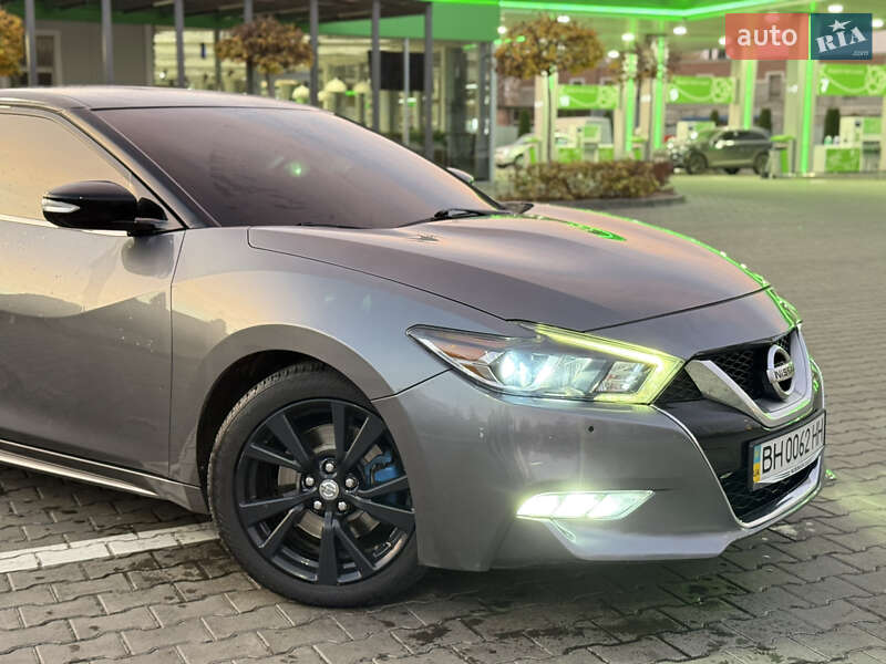 Седан Nissan Maxima 2017 в Одессе