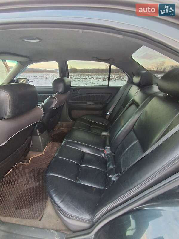 Седан Nissan Maxima 1995 в Здолбунове