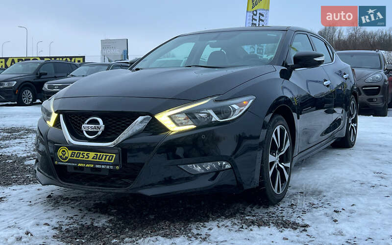 Седан Nissan Maxima 2017 в Львове