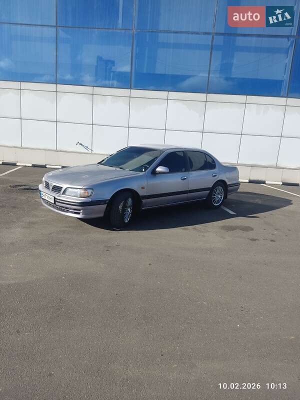 Седан Nissan Maxima 1997 в Білгороді-Дністровському