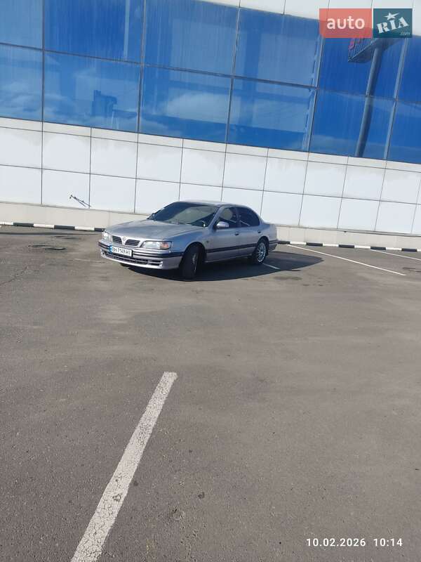 Седан Nissan Maxima 1997 в Білгороді-Дністровському