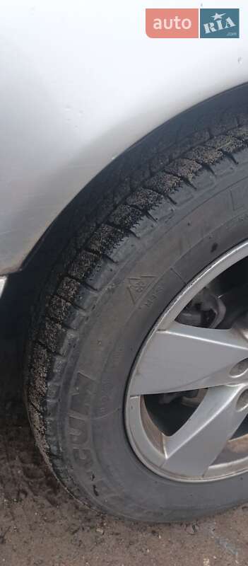 Седан Nissan Maxima 1997 в Яготине фото 4 Седан Nissan Maxima 1997 в Яготине