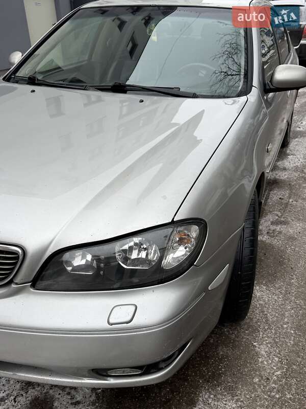 Седан Nissan Maxima 2003 в Черкассах